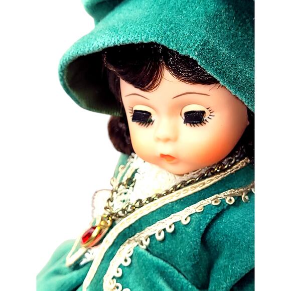 Madame Alexander's Scarlett Series 8" Rhett & Scarlett Dolls - Picture 10 of 16